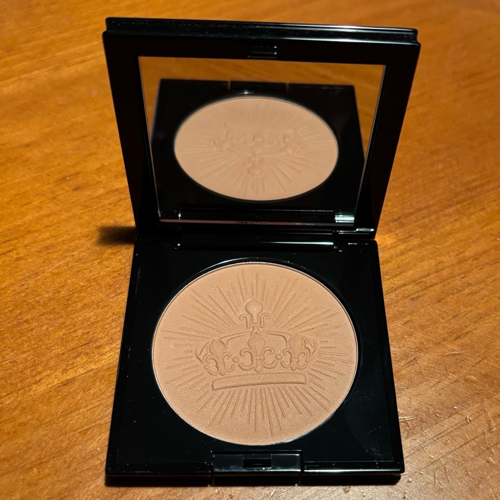 Pat McGrath Labs: Skin Fetish Divine Bronzer - Picture 5 of 15